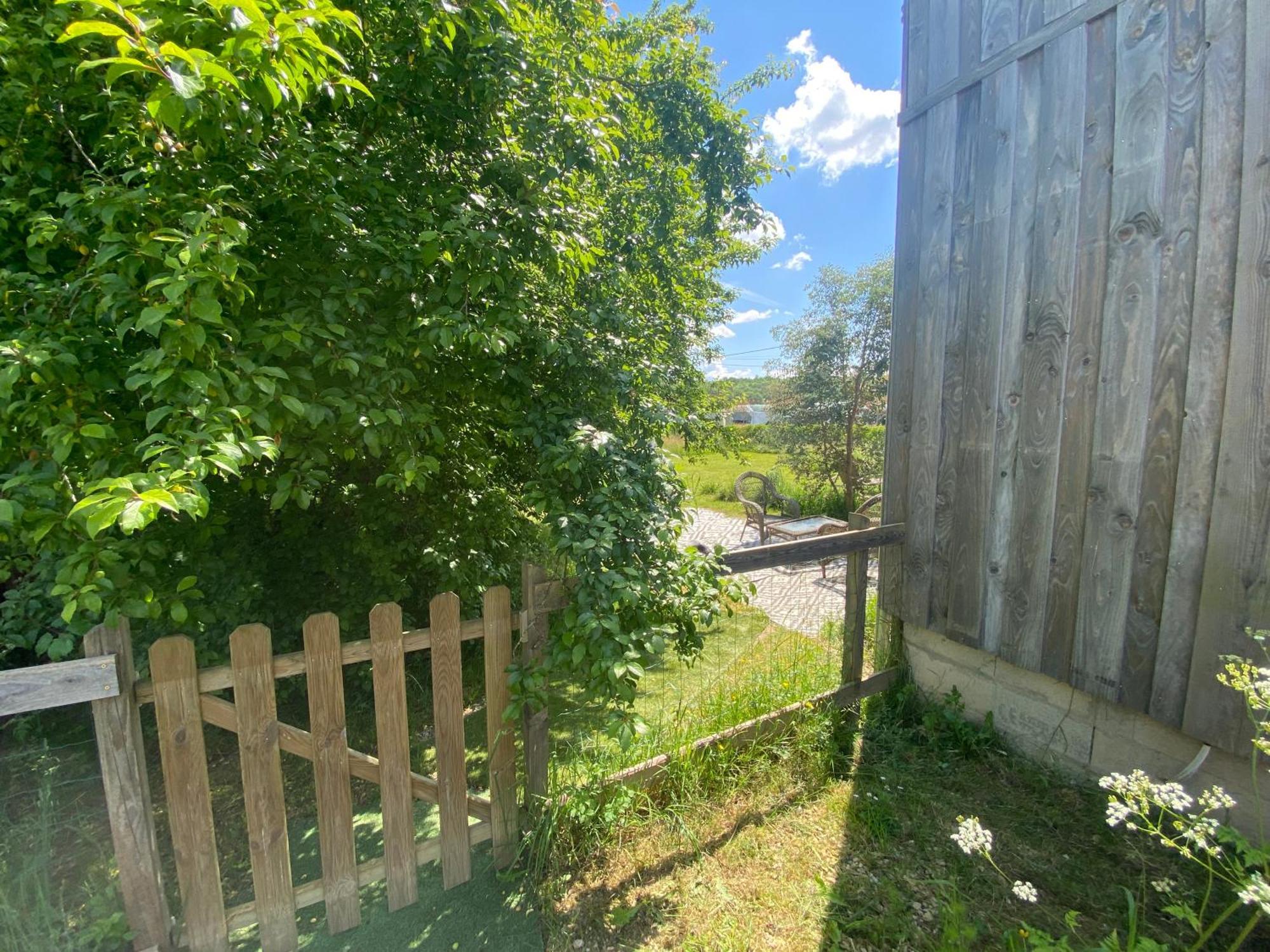Gite Wildflower Lane Valojoulx Exterior foto